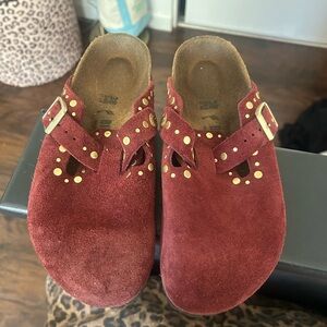 Birkenstock Suede Studded Clogs in Deep Red (Burgundy)